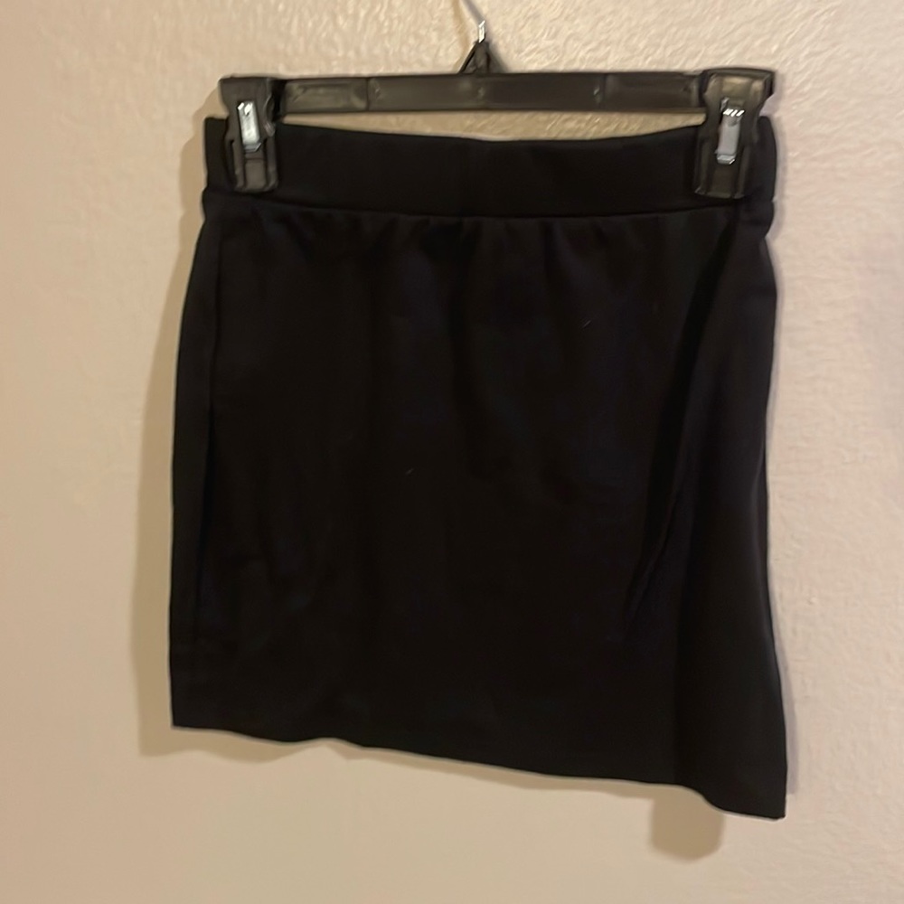 Black skirt